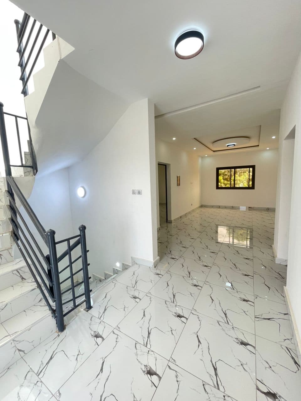 Photo de Villa neuve haut standing à vendre – Saly Velingara (Mbour)