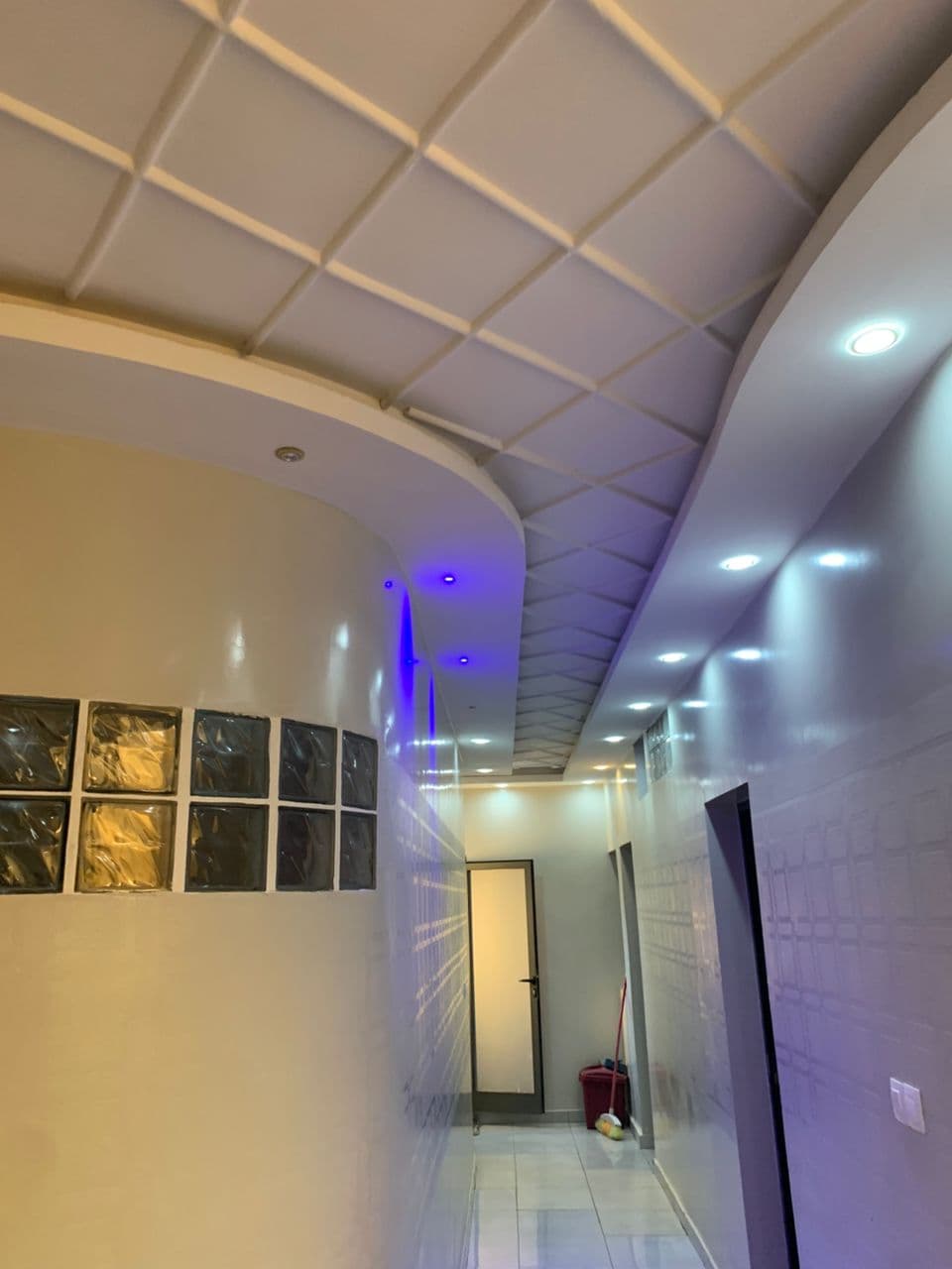 Photo de Villa R+1 à vendre à Malicounda Bambara Extension – Mbour