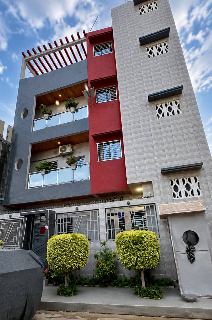 Photo de VILLA R+3 À VENDRE – CITÉ APIX TIVAOUANE PEULH