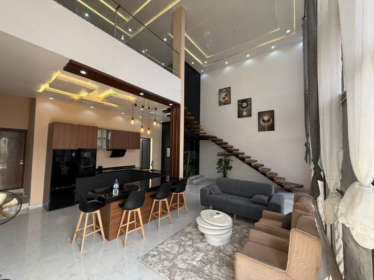 Photo de Villa haut standing à vendre – Sinthiane / Nguerigne À vendre Prix