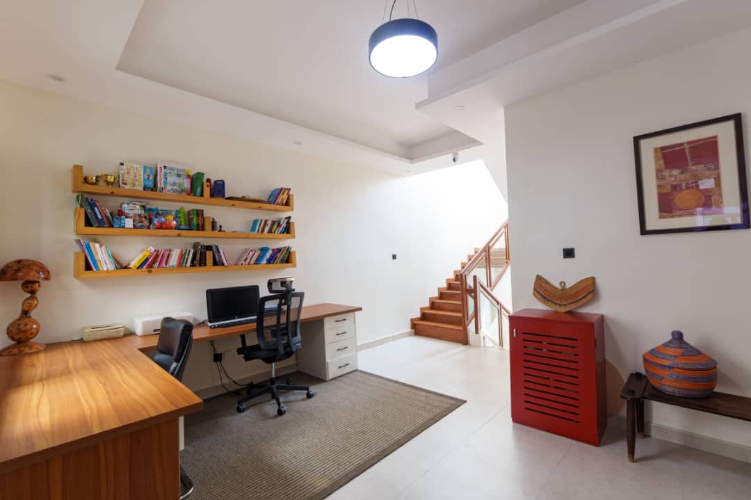 Photo de Villa à vendre à Sypres 2 – Dakar