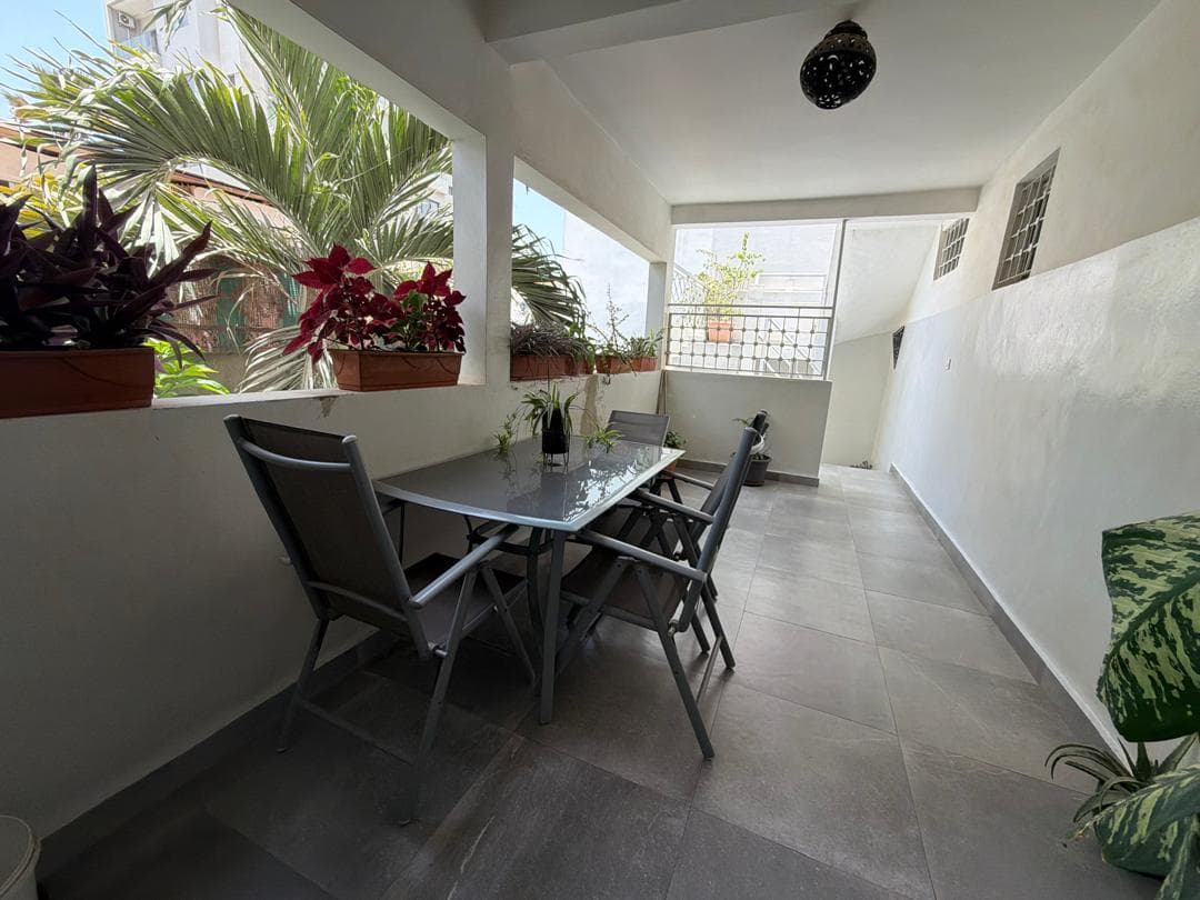 Photo de Villa à vendre à Sypres 2 – Dakar
