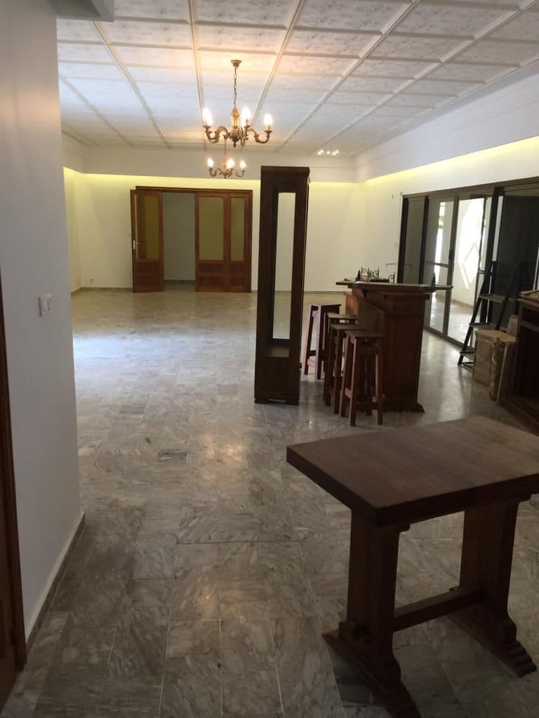 Photo de Villa de prestige à vendre à Fann Résidence – Dakar