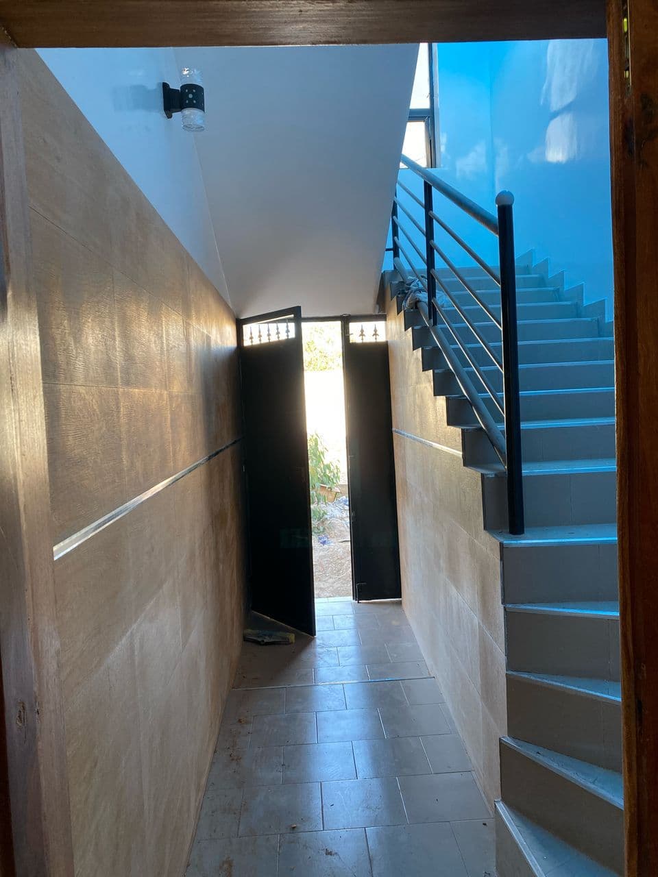 Photo de Villa neuve à vendre à Bambilor – Dakar