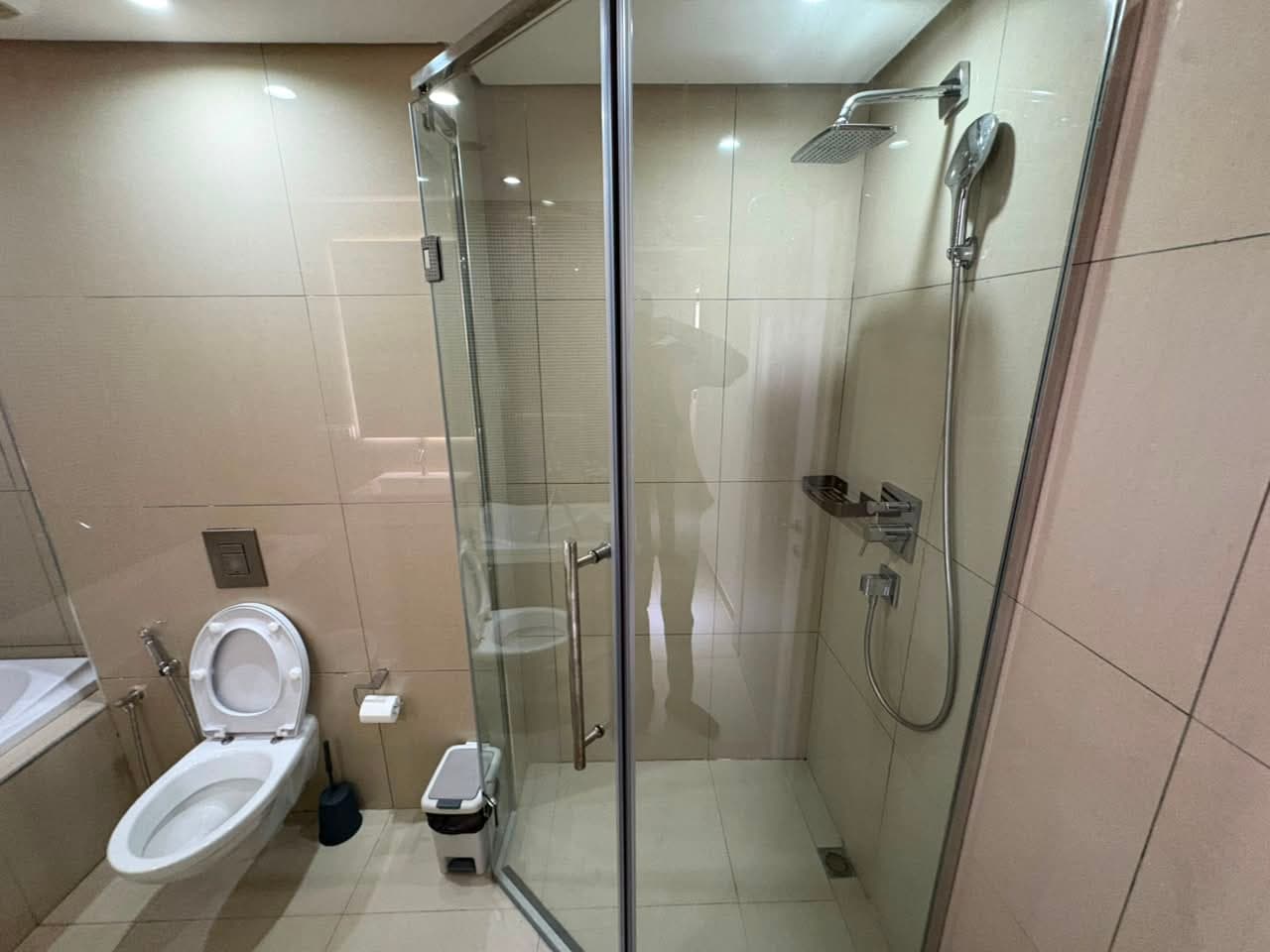 Photo de Appartement Duplex Meublé de Standing – Résidence Waterfront (Mermoz)