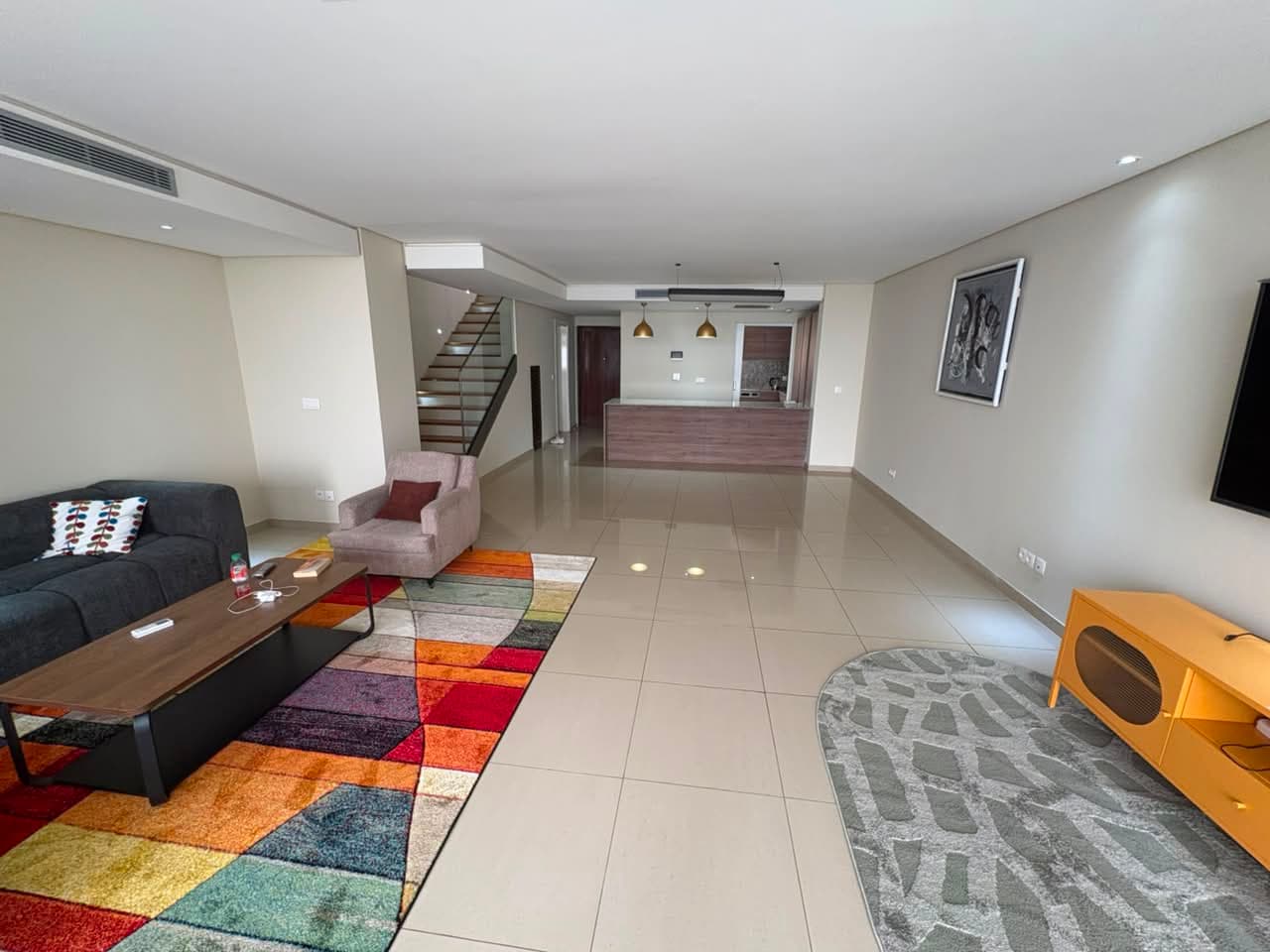 Photo de Appartement Duplex Meublé de Standing – Résidence Waterfront (Mermoz)