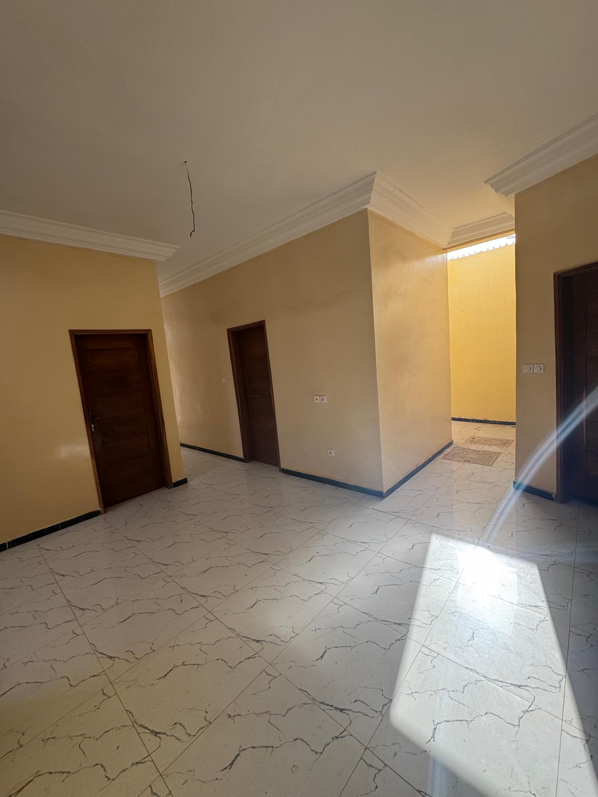 Photo de Maison R+1 neuve à vendre à Kounoune